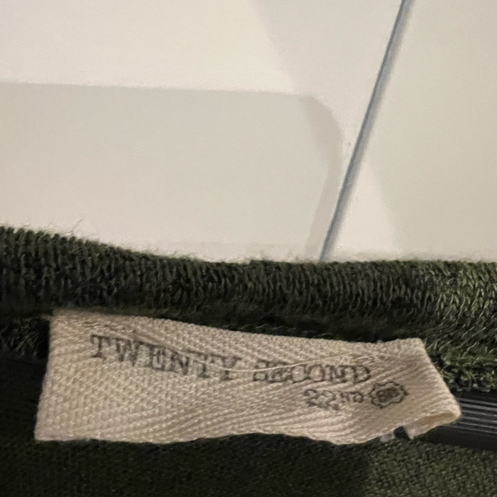 Twenty Second Green tunic size small - Picture 3 of 5
